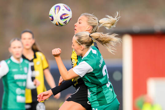 Hammarbys Lotta Ökvist  och Alingsås Saga Fredgren