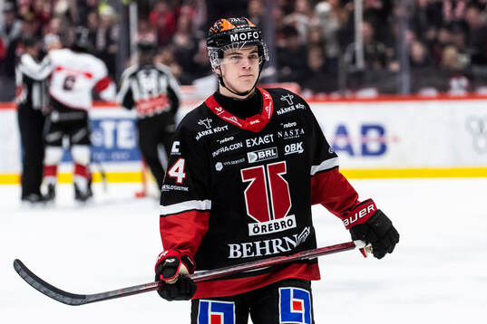 Örebros Melvin Fernström deppar