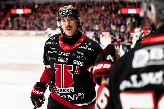 Örebros Hannes Björninen jublar