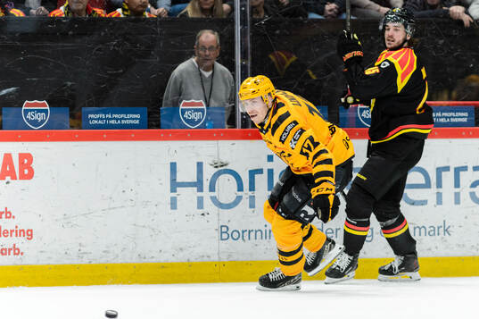 Skellefteås Pär Lindholm och Brynäs Charles-Édouard