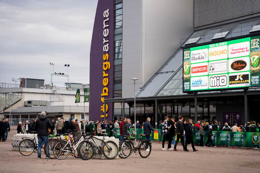 inför ishockeymatchen i SHL mellan Färjestad och HV71