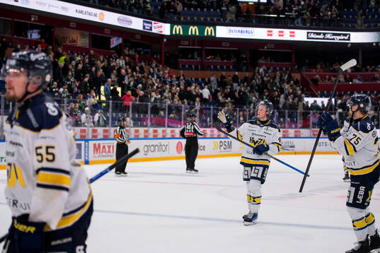 HV71s spelare jublar