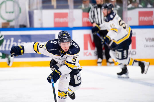 HV71s Victor Sjöholm