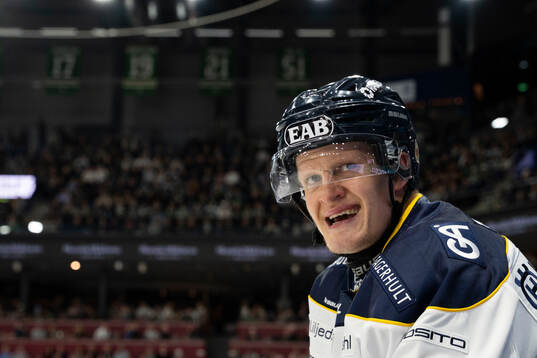 HV71s Tommi Tikka