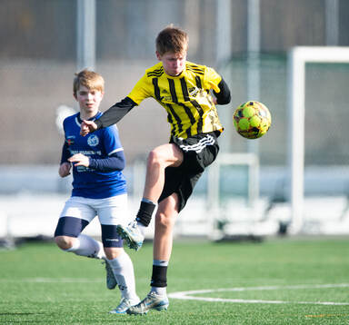 IFK Hässleholms Måns Johansson i träningsmatchen för
