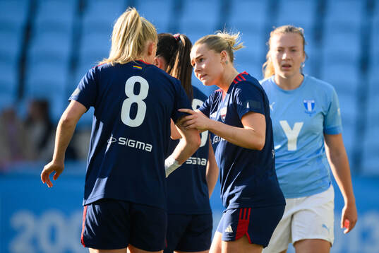 Rosengårds Molly Johansson och Emma Jansson