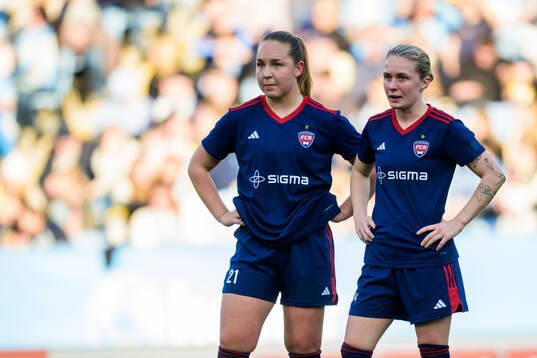 Rosengårds Oona Sevenius och Emilia Larsson