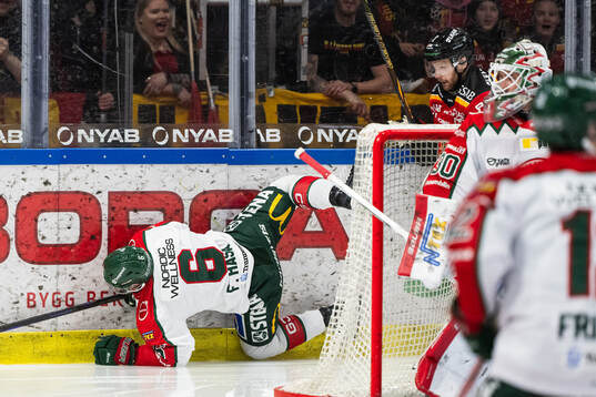 Frölundas Filip Hasa och Luleås Einar Emanuelsson