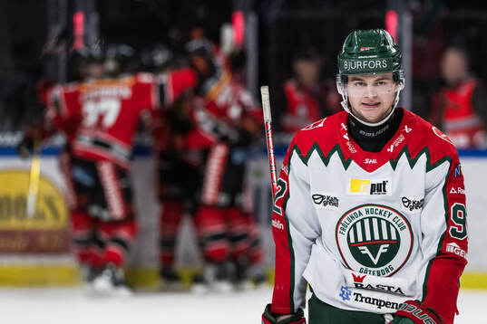 Färjestads Lucas Forsell deppar