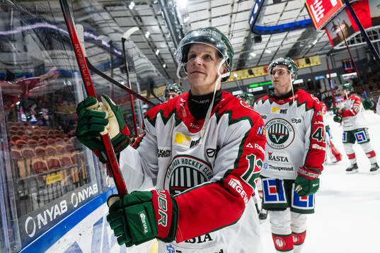 Frölundas Max Friberg jublar