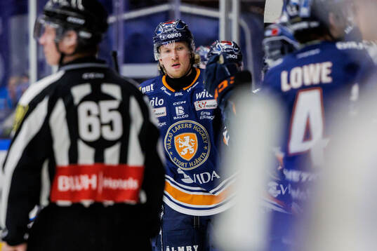 Växjös Manuel Ågren jublar
