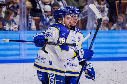 Leksands Max Veronneau jublar