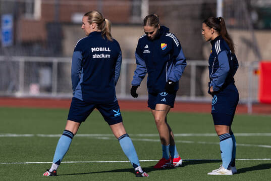 Djurgårdens Nanne Ruuskanen och Alexsandra Lobanova