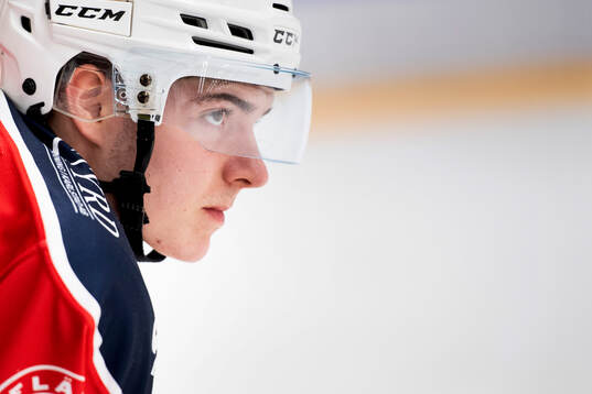 under kvalmatch till HockeyAllsvenskan mellan Forshaga och