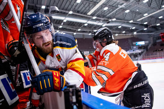 Mariestads Anton Blomberg och Karlskronas Liam Engström