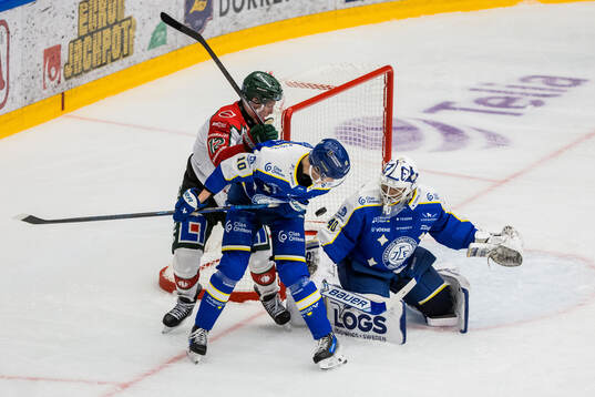 Frölundas Max Friberg mot Leksands Anton Johansson och