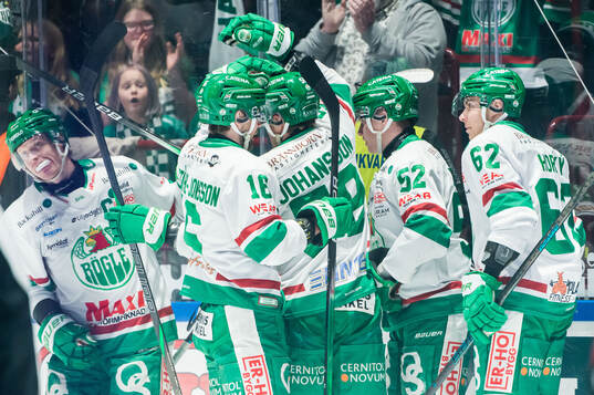 Rögles Anton Bengtsson jublar