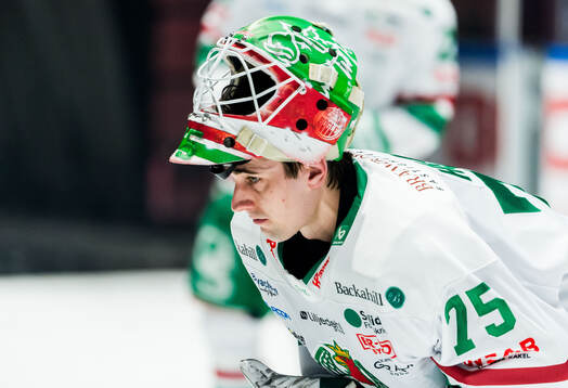 Rögles målvakt Arvid Holm deppar
