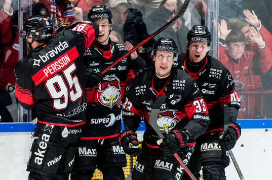 Malmö Redhawks Lassi Thomson jublar