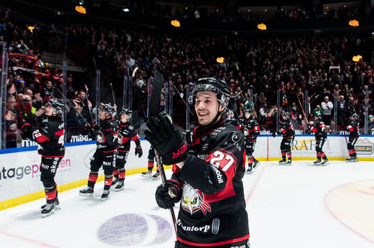 Malmö Redhawks Henrik Haapala jublar