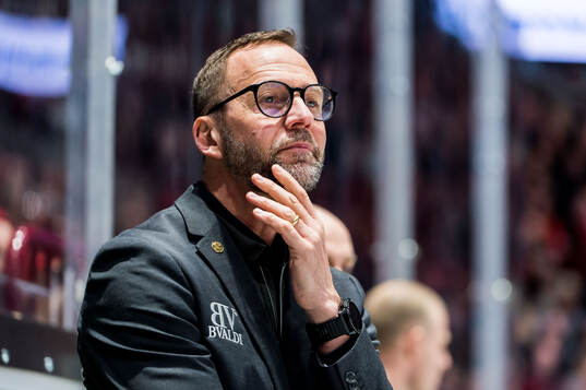 Rögles tränare Roger Hansson deppar