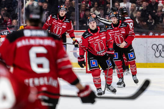 Örebros David Quenneville deppar