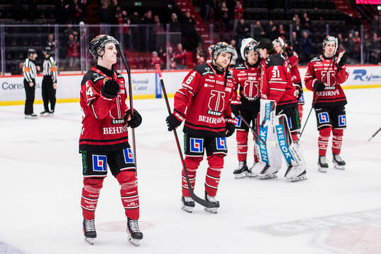 Örebros Melvin Fernström och Ruben Rafkin jublar