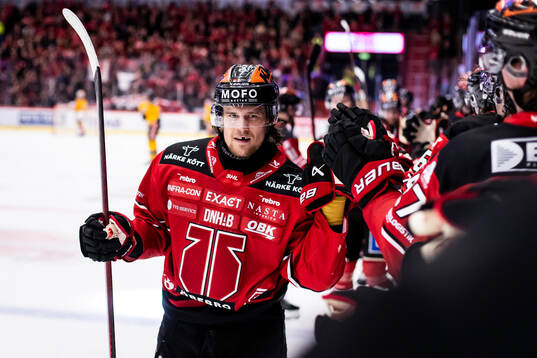 Örebros William Wikman jublar vid 5-4