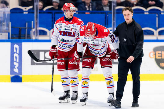 Timrås Anton Lundmark har ont