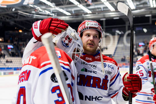 Timrås Jacob Johansson och Linus Nässén jublar