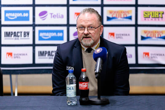 Timrås assisterande tränare Kent Norberg på