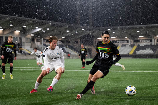 Utsiktens Sebastian Lagerlund och GAIS Amin Boudri