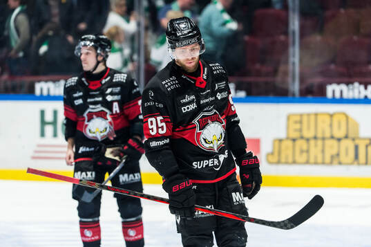 Malmö Redhawks Carl Persson deppar