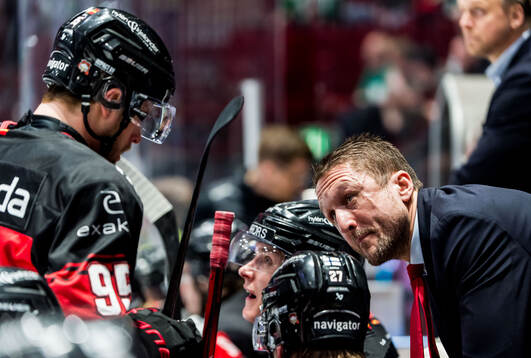 Malmö Redhawks Carl Persson och tränare Tomas Kollar