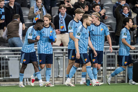 Tokmac Nguen and Daniel Stensson of Djurgården celebrate