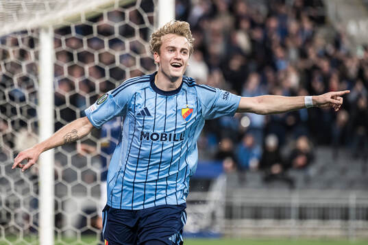 Oskar Fallenius of Djurgården celebrates