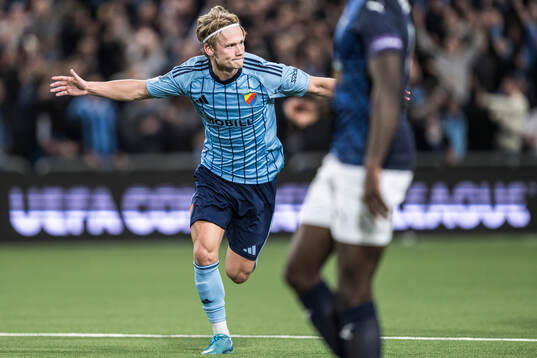 Tobias Gulliksen of Djurgården celebrates (after 2-0 that
