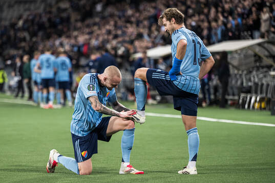 Adam Ståhl and Daniel Stensson of Djurgården celebrate