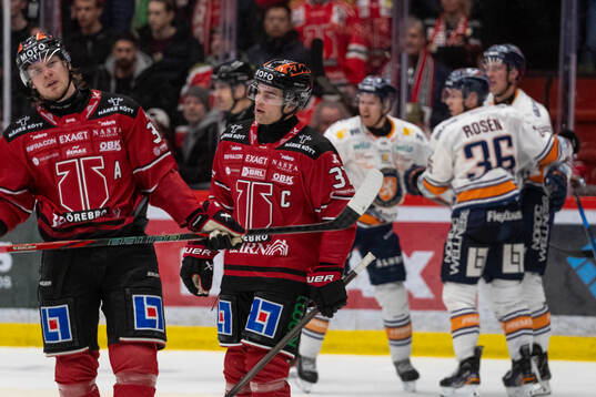 Örebros Christopher Mastomäki och Glenn Gustafsson deppar