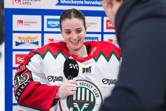 Frölundas målvakt Stephanie Neatby