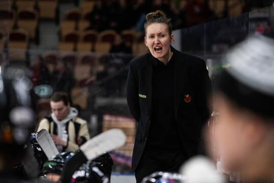 Luleås assisterande tränare Rosa Lindstedt