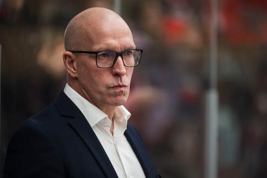 Modos assisterande tränare Fredrik Andersson