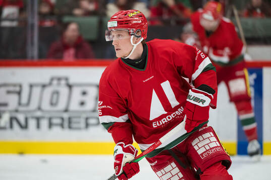 Modos Paul Ladue innan ishockeymatchen i kvalet till SHL