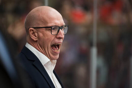 Modos assisterande tränare Fredrik Andersson
