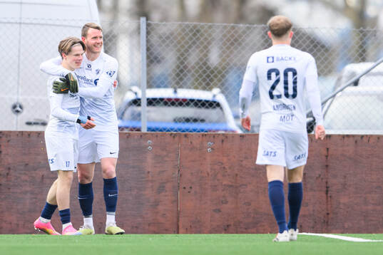 Stabæks målskytt Sebastian Olderheim jublar