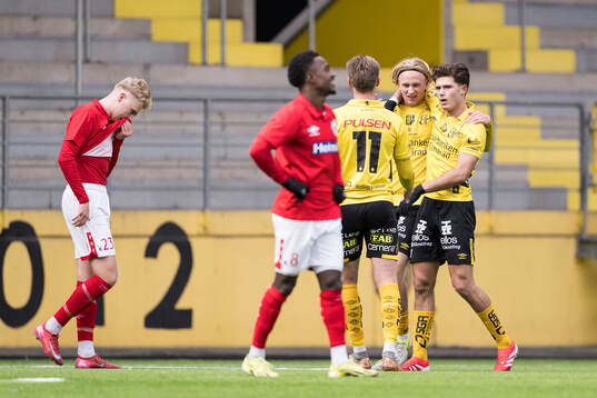 Degerfors Alexander Heden Lindskog och Nahom Netabay deppar