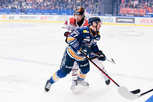 Örebros Linus Arnesson och Växjös Martin Lundberg