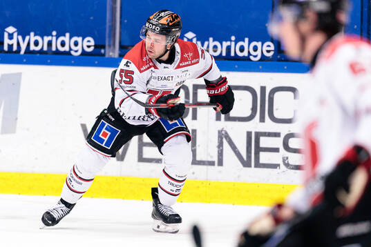 Örebros David Quenneville har ont
