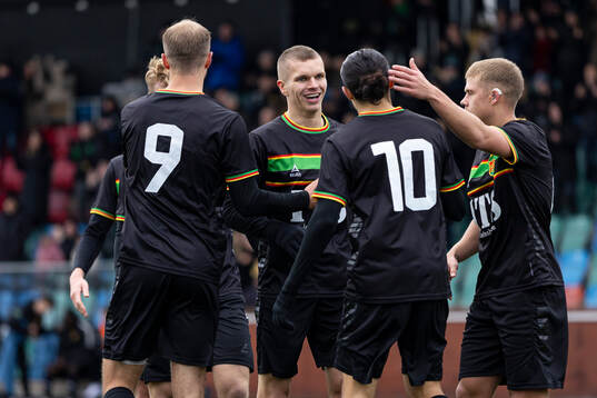 GAIS Lucas Hedlund jublar