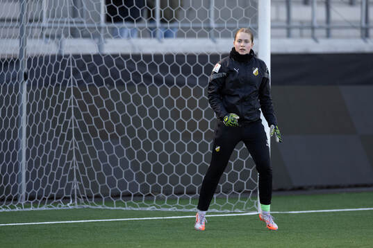 Häckens målvakt Fanney Birkisdottir
